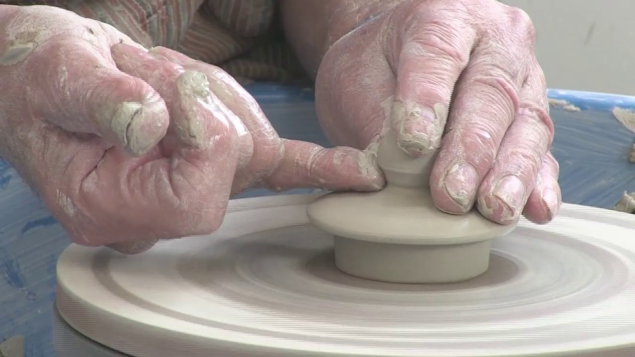 Making a Teapot: Making a Lid