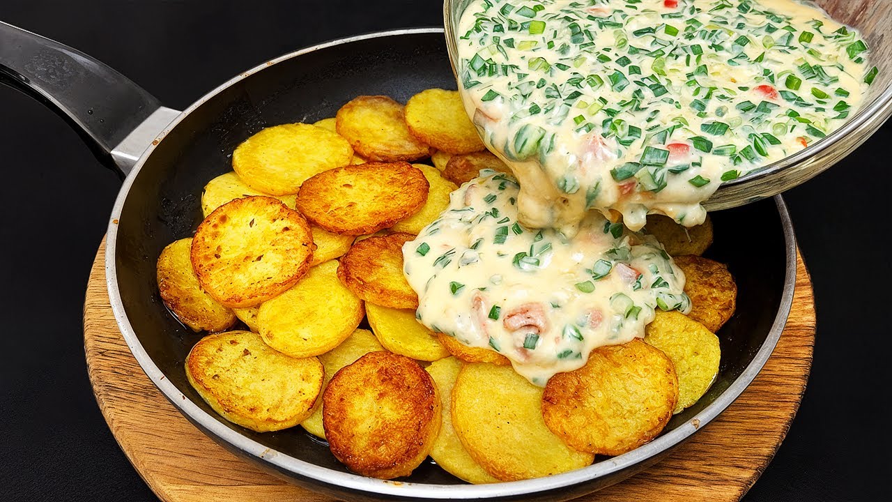 My grandmother taught me this dish! 🍳🥔 The most delicious potato recipe for dinner
