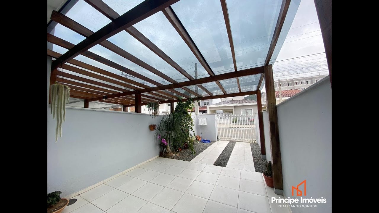 Casa 02 dormitórios no Aventureiro em Joinville - SC.