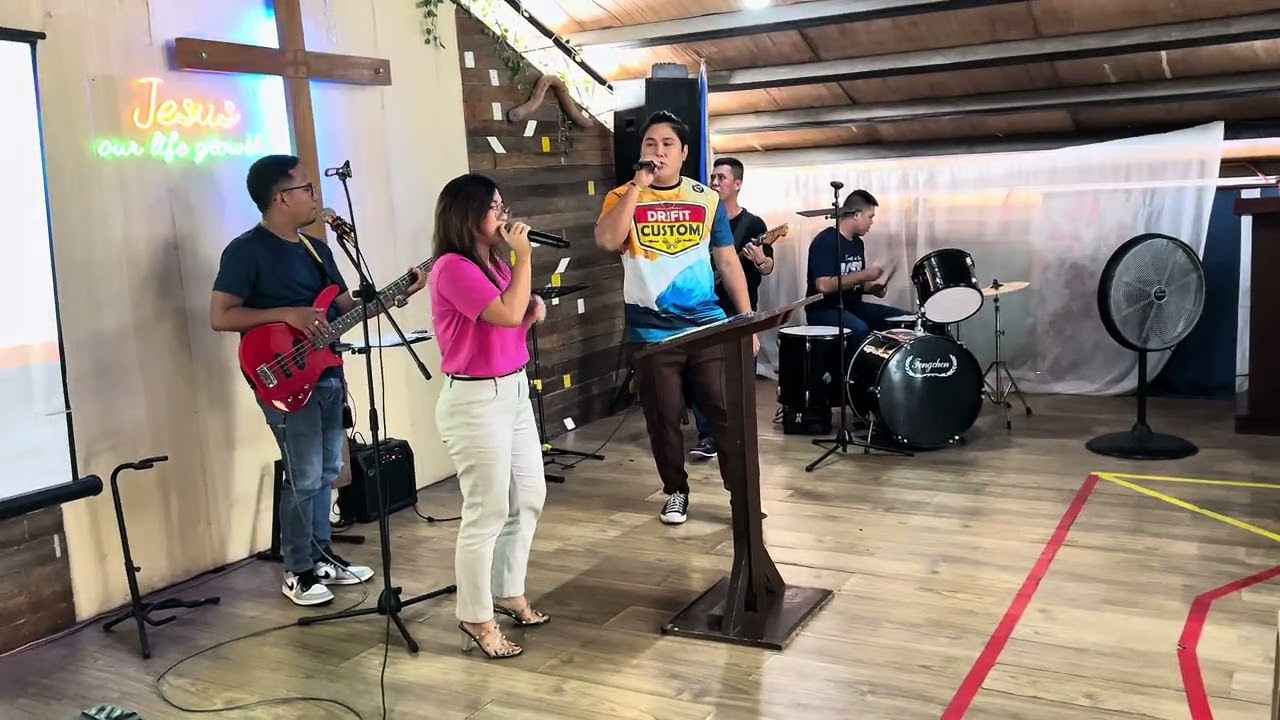 Hesus sa Buhay ko / Sapat na at Higit pa / Salamat Panginoon / Dakilang Katapatan