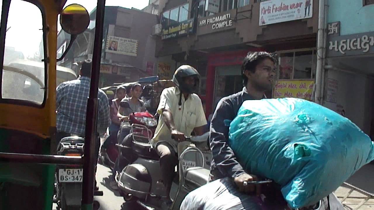 Rickshaw ride back to Relief Road, Ahmedabad, Gujarat, india   3rd February 2011