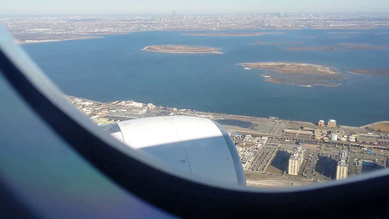 ATERRIZANDO EN EL AEROPUERTO DE NEW YORK , JFK
