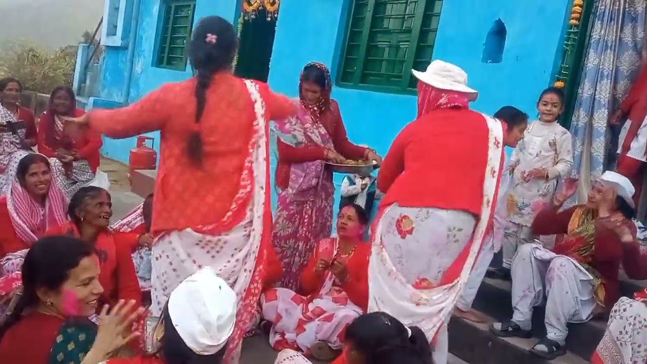  हमारे ताईजी लोगों की घर की होली दोनों जेठानी जी ने किया बहुत सुंदर डांस 