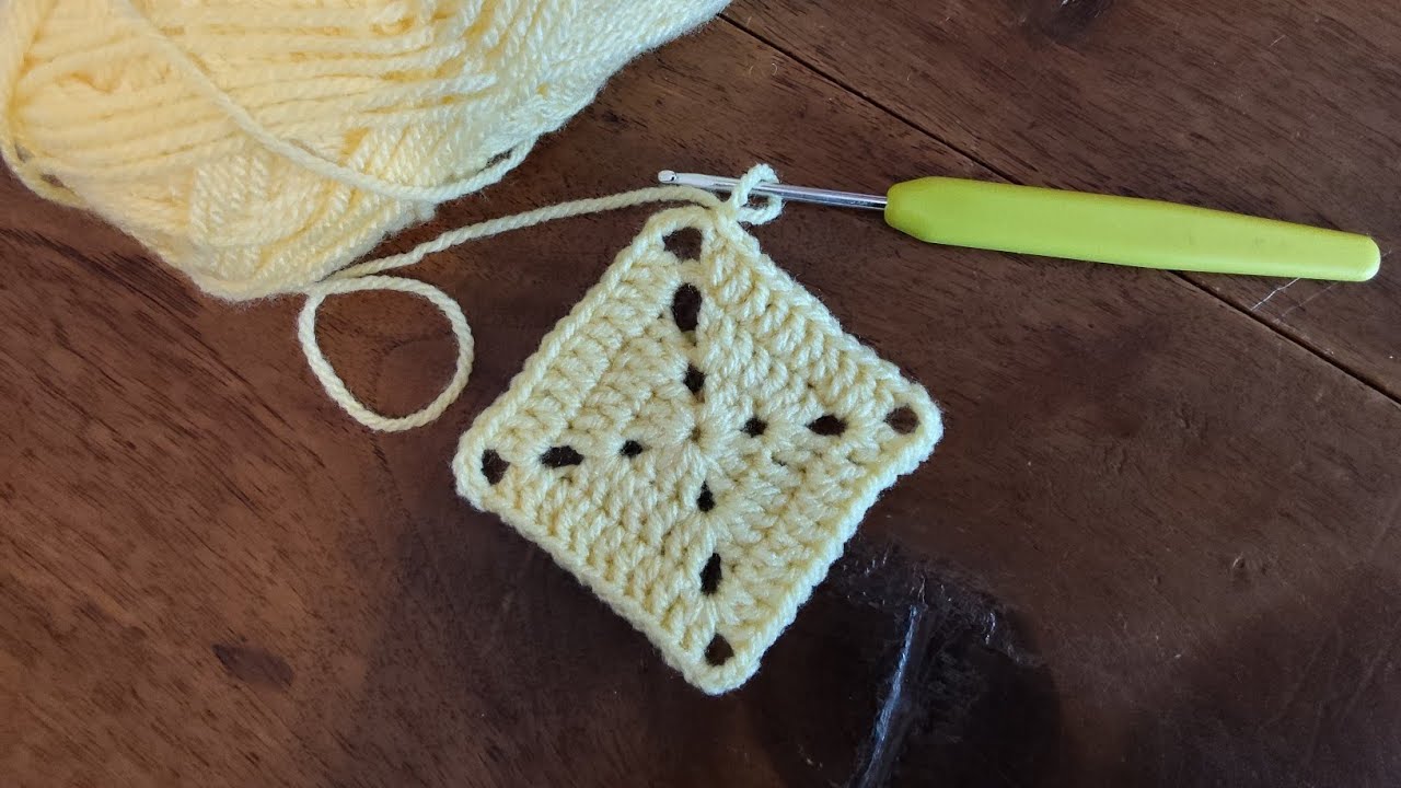 Carré granny au crochet