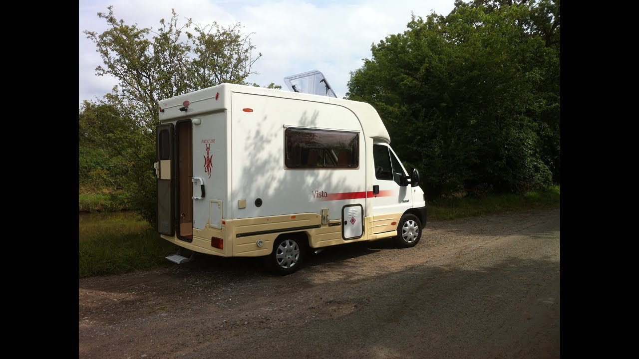 Caravan & Motorhome Stiff Door Hinges,