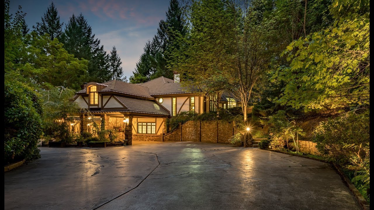 Yantis Estate-  Grants Pass, Oregon | SOLD |