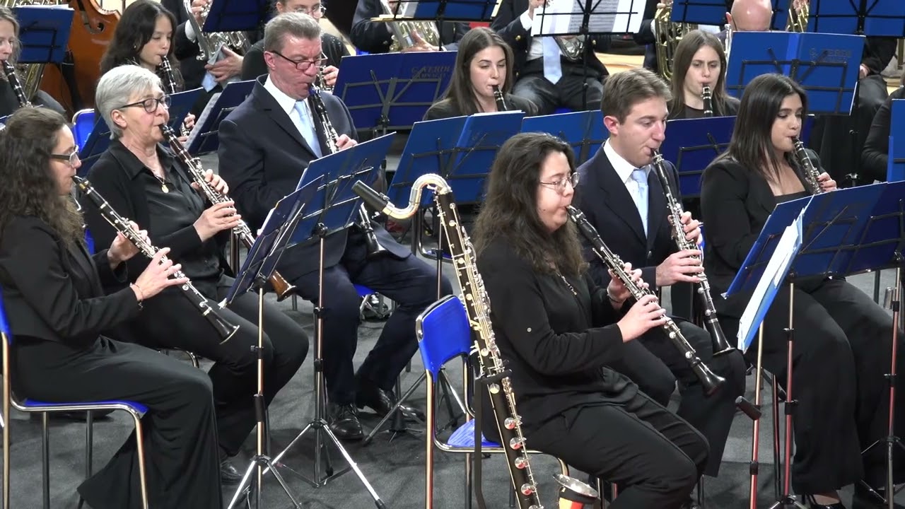 MOMENT FOR MORRICONE - Ennio Morricone - arr De Mey
