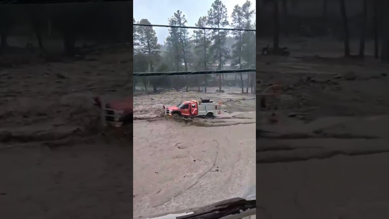 🌊 Extreme Flash Floods You Won't Believe #viral #floods #flood #disaster #nature #shorts