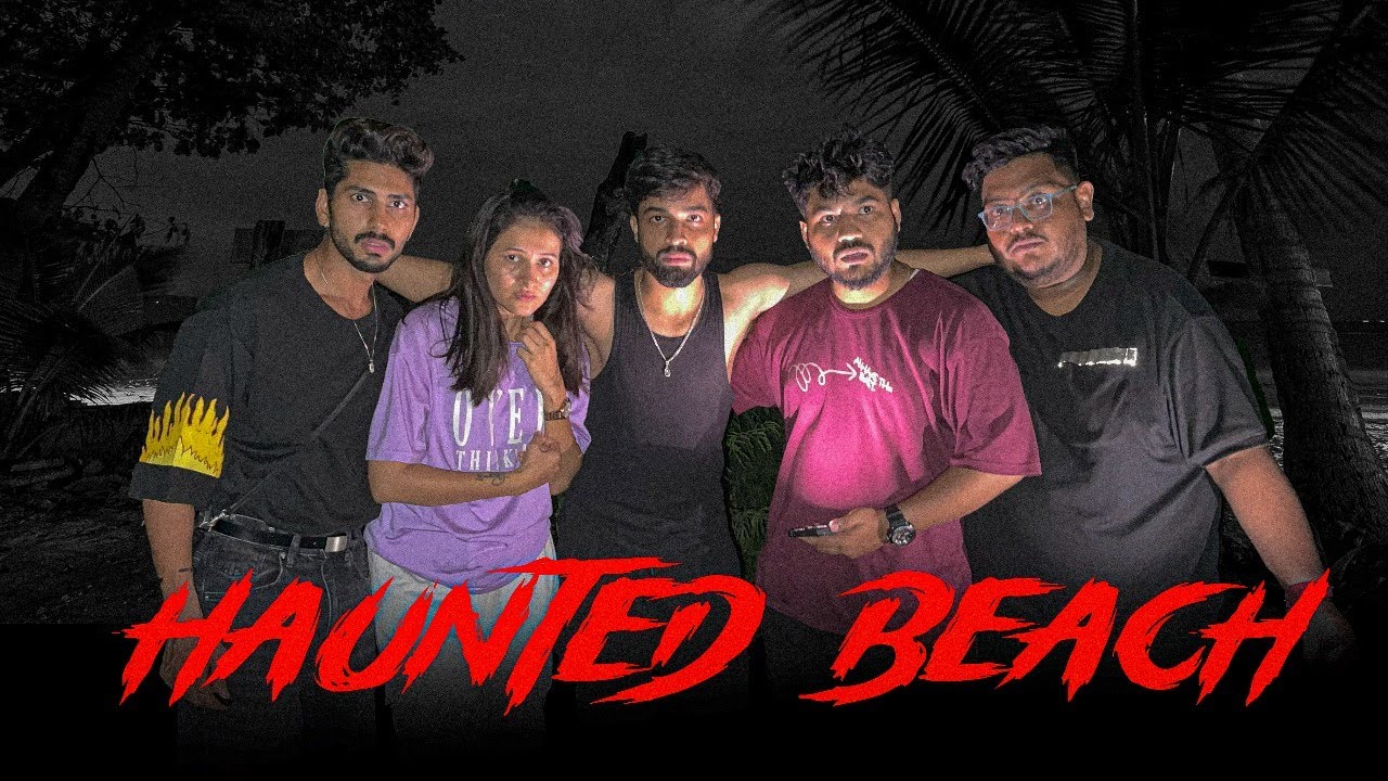 Visiting DUMAS - Most Haunted Beach Of India at Night☠️