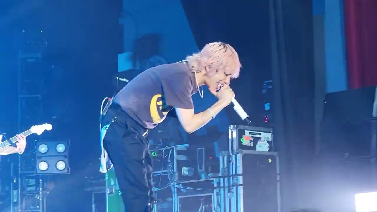ONE OK ROCK - Let Me Let You Go (LIVE in Atlanta, GA 5.27.25)