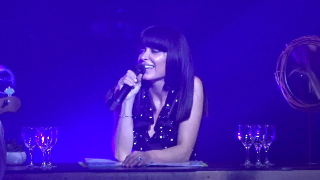 JENIFER.  QUITTE A SE QUITTER (8)(Partie 1/ 2) .La Seine Musicale. 17.11.2019. Anniversaire.