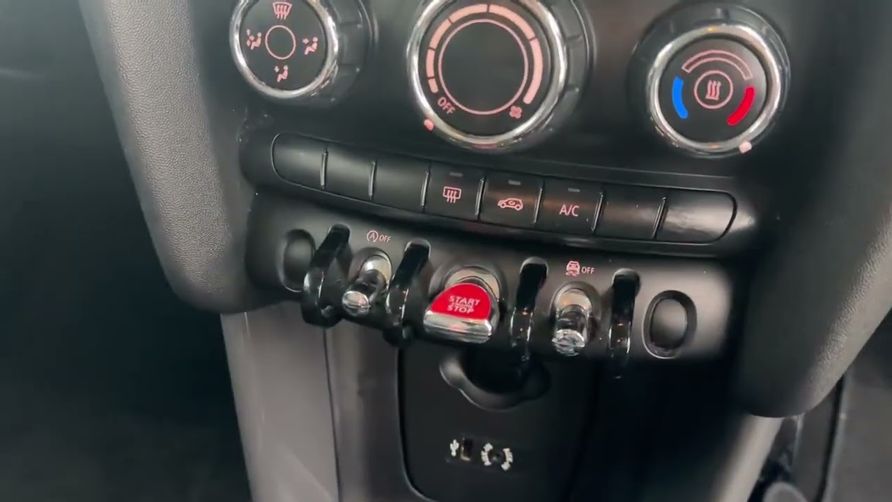 2018 MINI COOPER HATCH