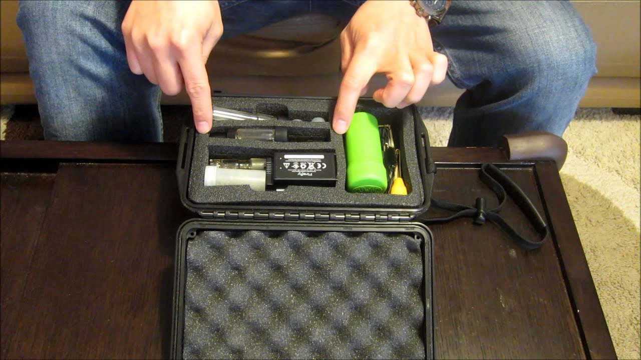 What's inside my vapecase?!?!?!~ Arizer Air, Firefly vaporizer, water tool  part 1