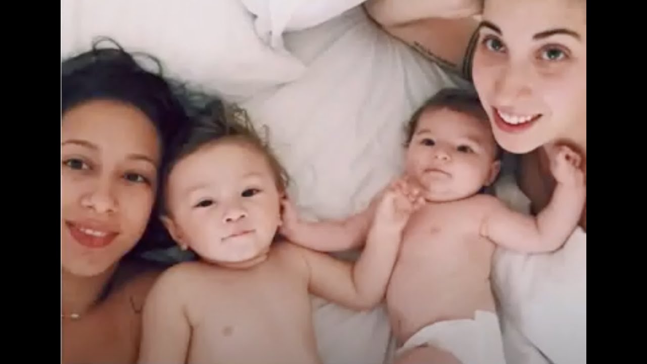 Apple iPhone - Mother's Day (2016)