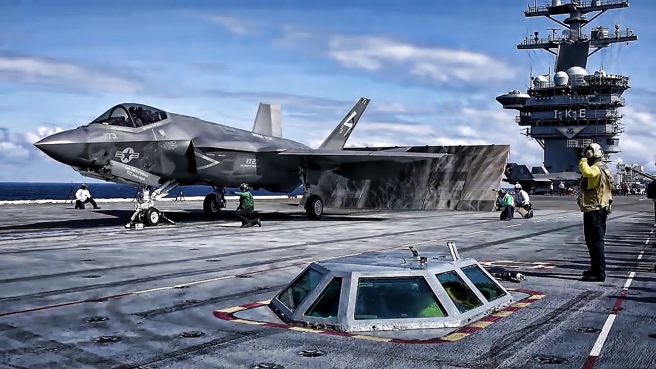 F-35C Joint Strike Fighter &bull; Aircraft Carrier Testing