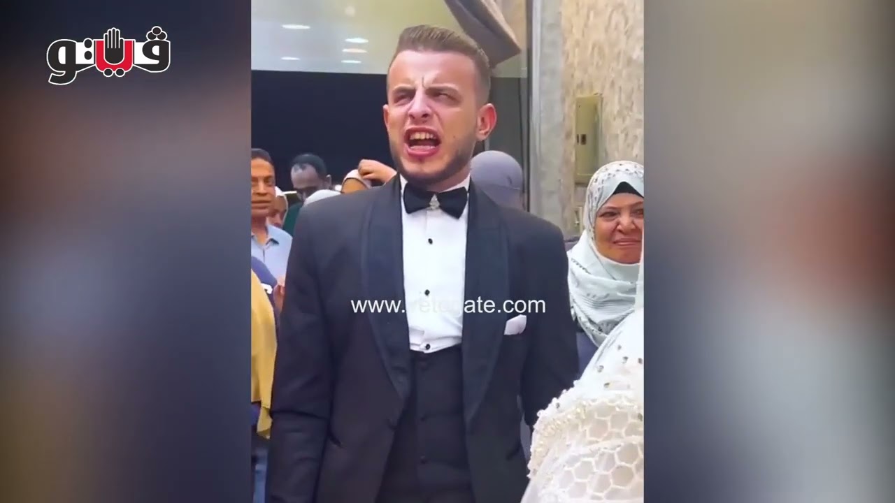 تجاهله التريند.. عريس كفيف يبهر المعازيم بصوته في تلاوة القرآن
