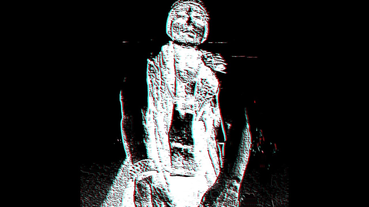 LuxTrace - Something’s Wrong (Prod.AngelTrace)