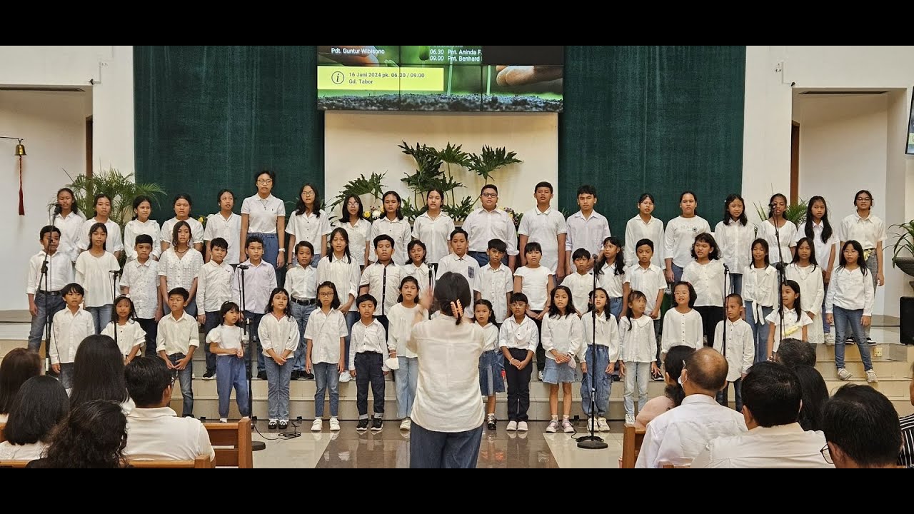 Paduan Suara Anak-Remaja - 
