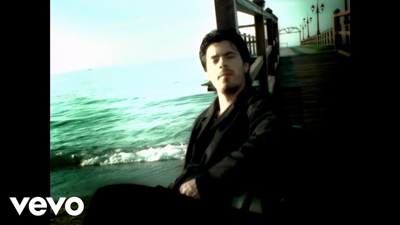 Nino - Amor (Clip officiel - Version française)