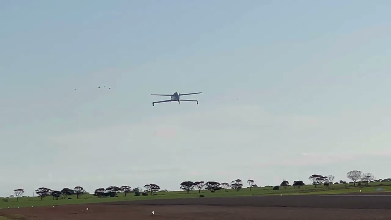 Q1 Quickie flying in Kadina, South Australia.