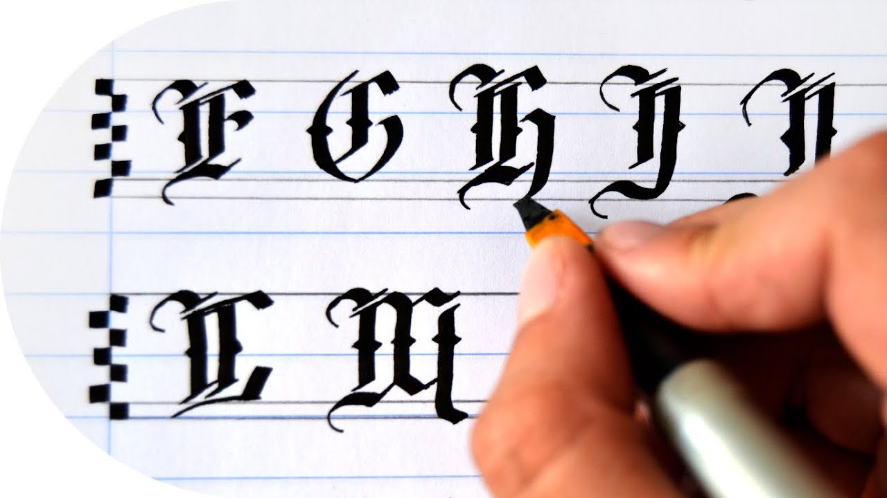 LETTERING ALPHABET #21 - BLACK LETTER mayúsculas | MelganniaTV