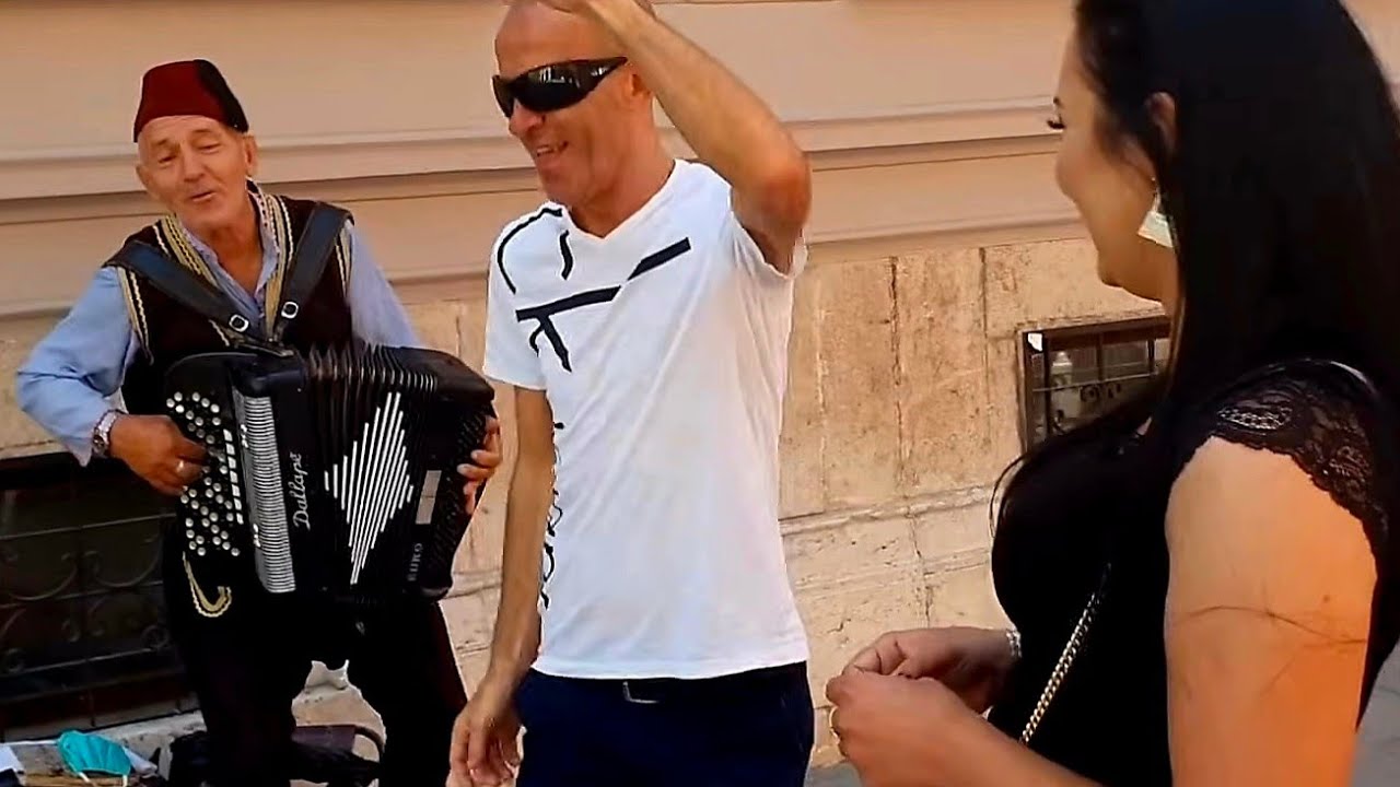 🔴 Zemo kralj s kraljicom u &scaron;etnji Sarajevom - Bosanski teferič