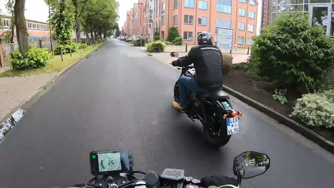 Benelli leoncino 125 und Hyosung GV Aquila 125 schöne Abendrunde😊