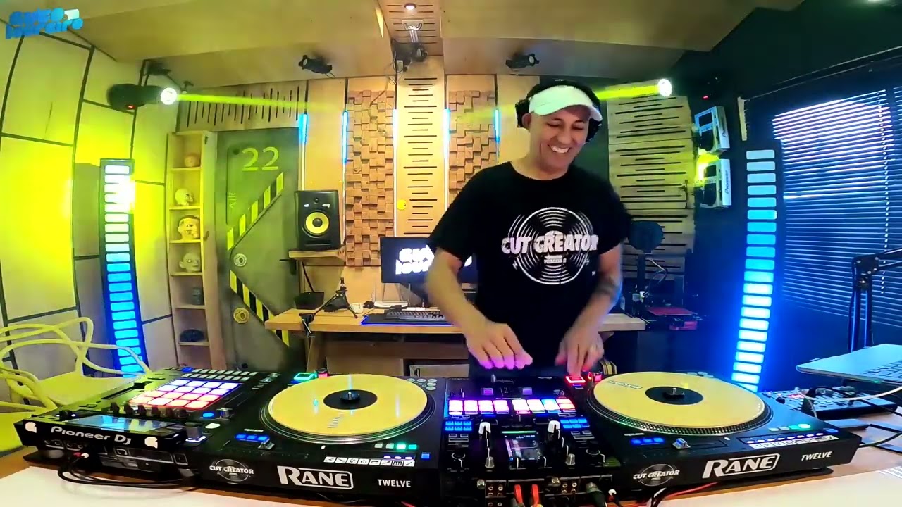Guto Loureiro   Italo Dance 2000 Gigi D&acute;Agostino, Brothers, Gabry Ponte, DJRoss, Prezioso, Euforia