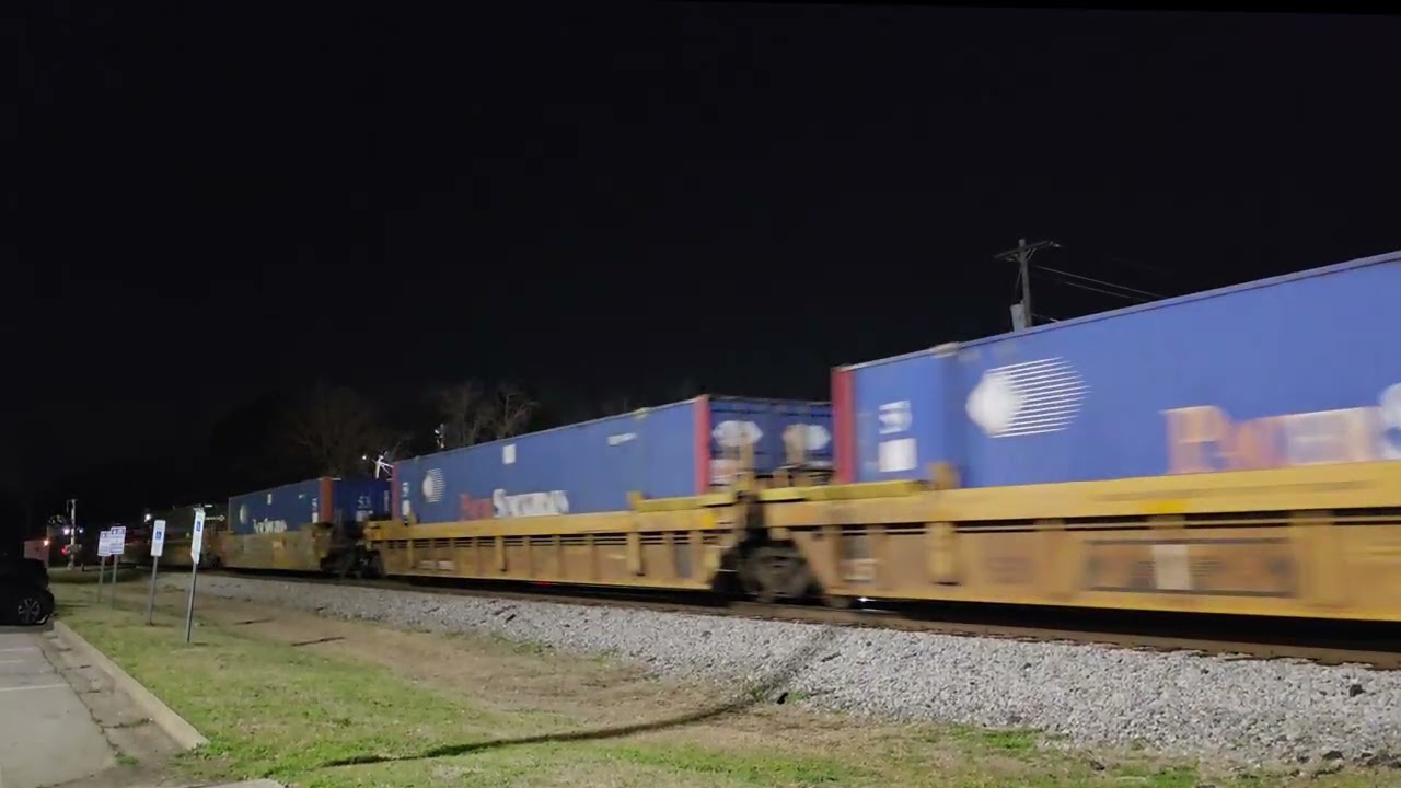 CSX I031 Pulls Hard w/CSX 4713 South by Benson, NC 