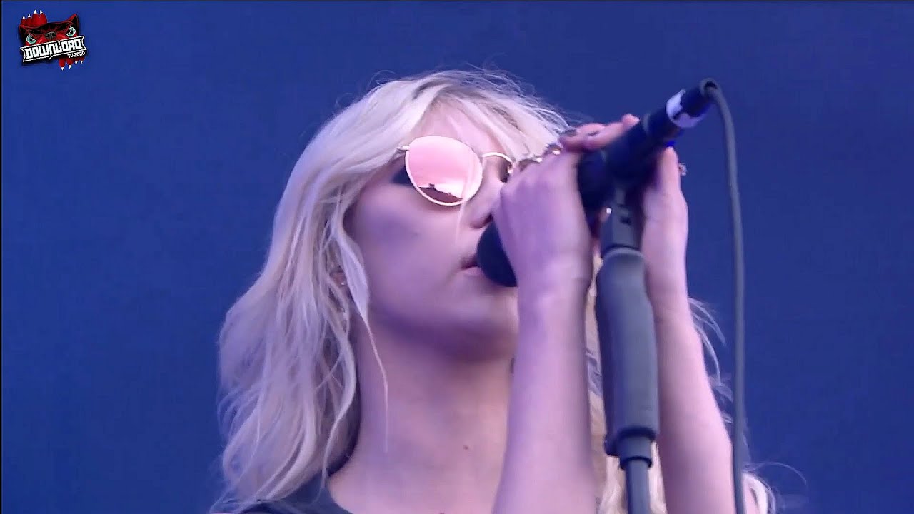 The Pretty Reckless cold blooded DOWNLOAD FESTIVAL 2014 HQ proshot