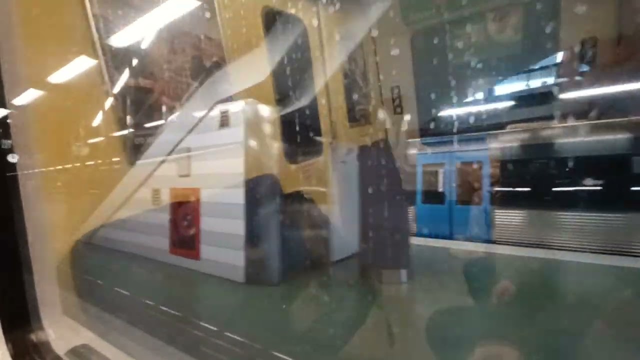 Tunnelbanan Från T-Centralen Till Skärholmen