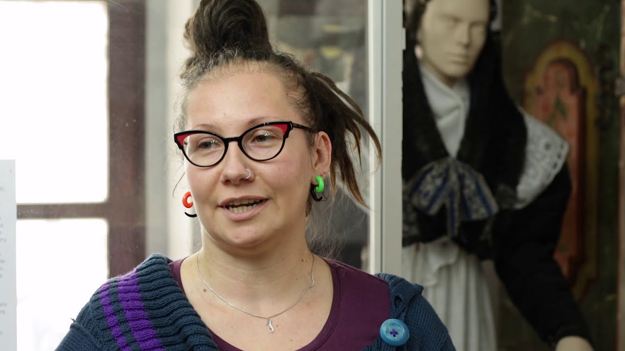 ARTEfakty X &ndash; Joanna Kurbiel opowiada o&nbsp;malowanych dolnośląskich meblach