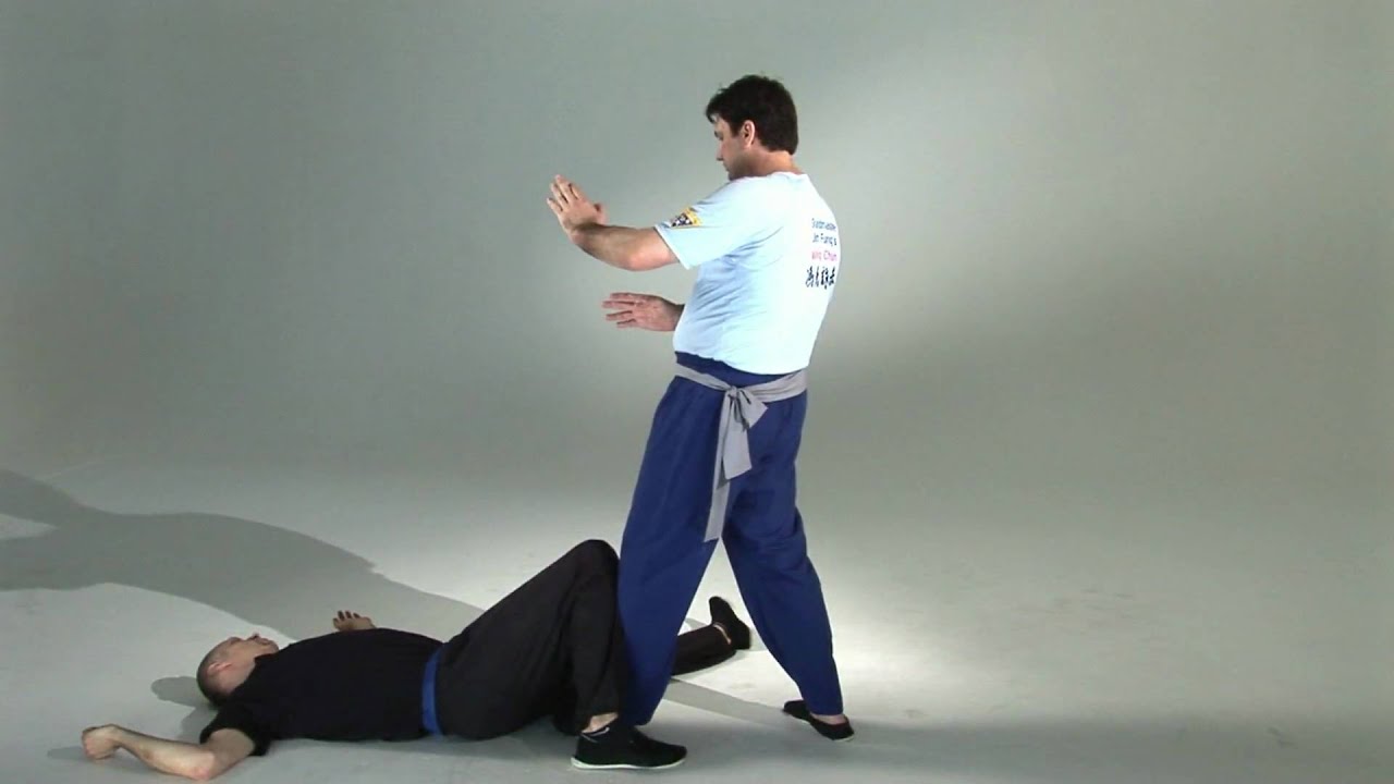 Wing Chun's Biu Jee Applications (HD)