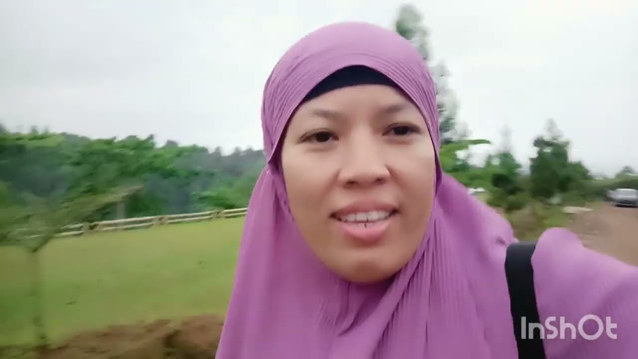 PUNCAK HALIMUN CAMP, HUJAN DERAS MAKIN SYAHDU #camping #puncakhalimuncamp#nurlaelahnoor