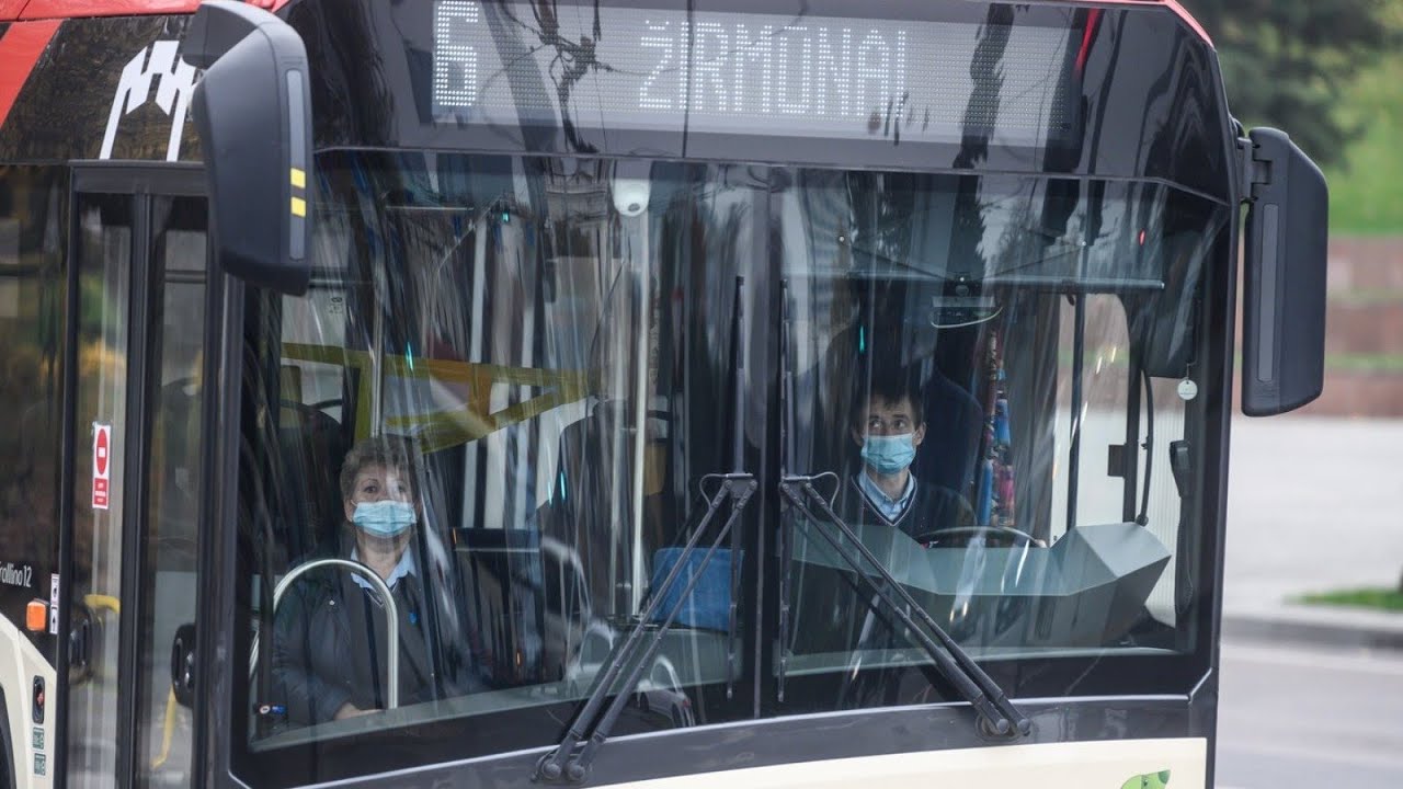 Viešojo transporto darbuotojai apie žadamą streiką: skauduliai kamuoja ištisus metus