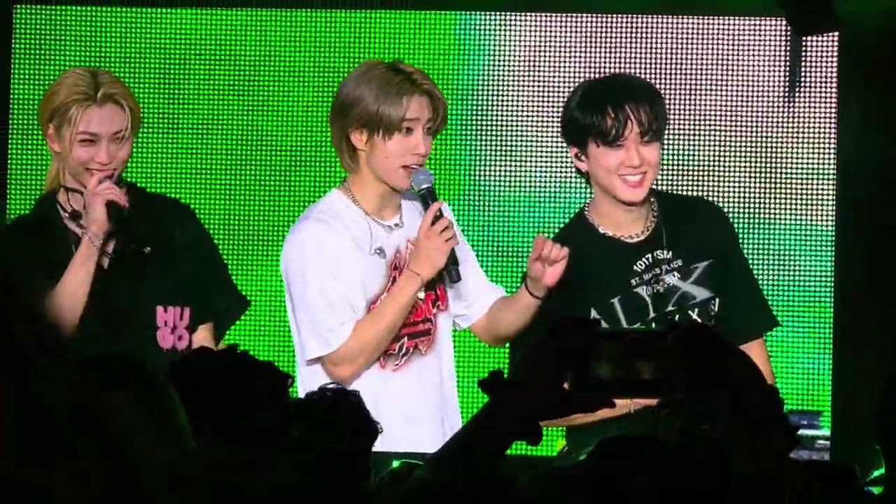 Stray Kids in LA D1 - Changbin Hyunjin Han and Felix Chatting