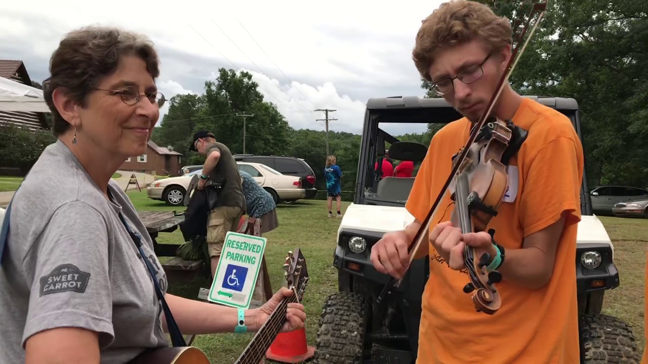 Old Joe Clark (Wayne Perry) - Ben Wetherbee - fiddle - Clifftop 2018