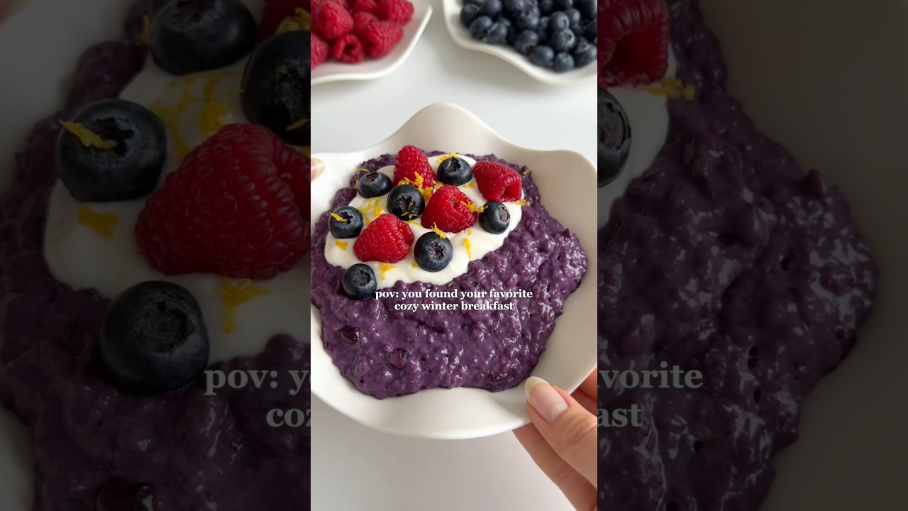 Healthy Breakfast Idea: Blueberry Oatmeal💜 #easyrecipes #healthybreakfast #breakfast