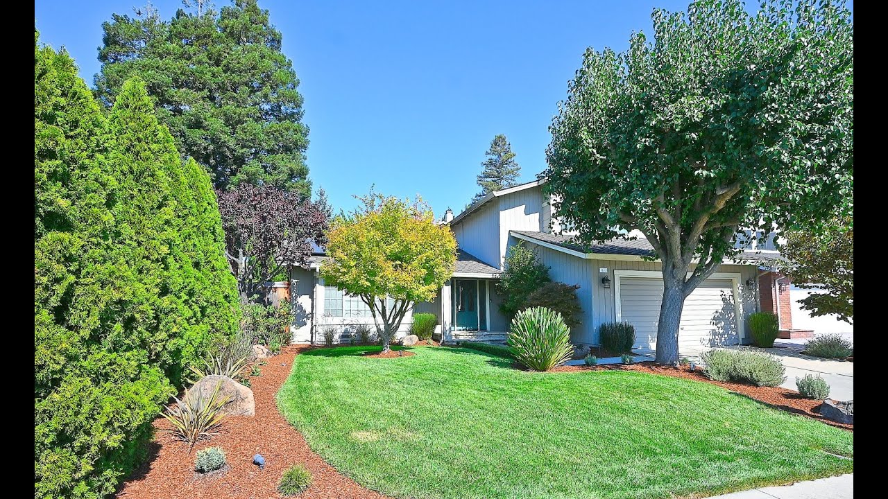John Manos presents 7653 Turquoise Street