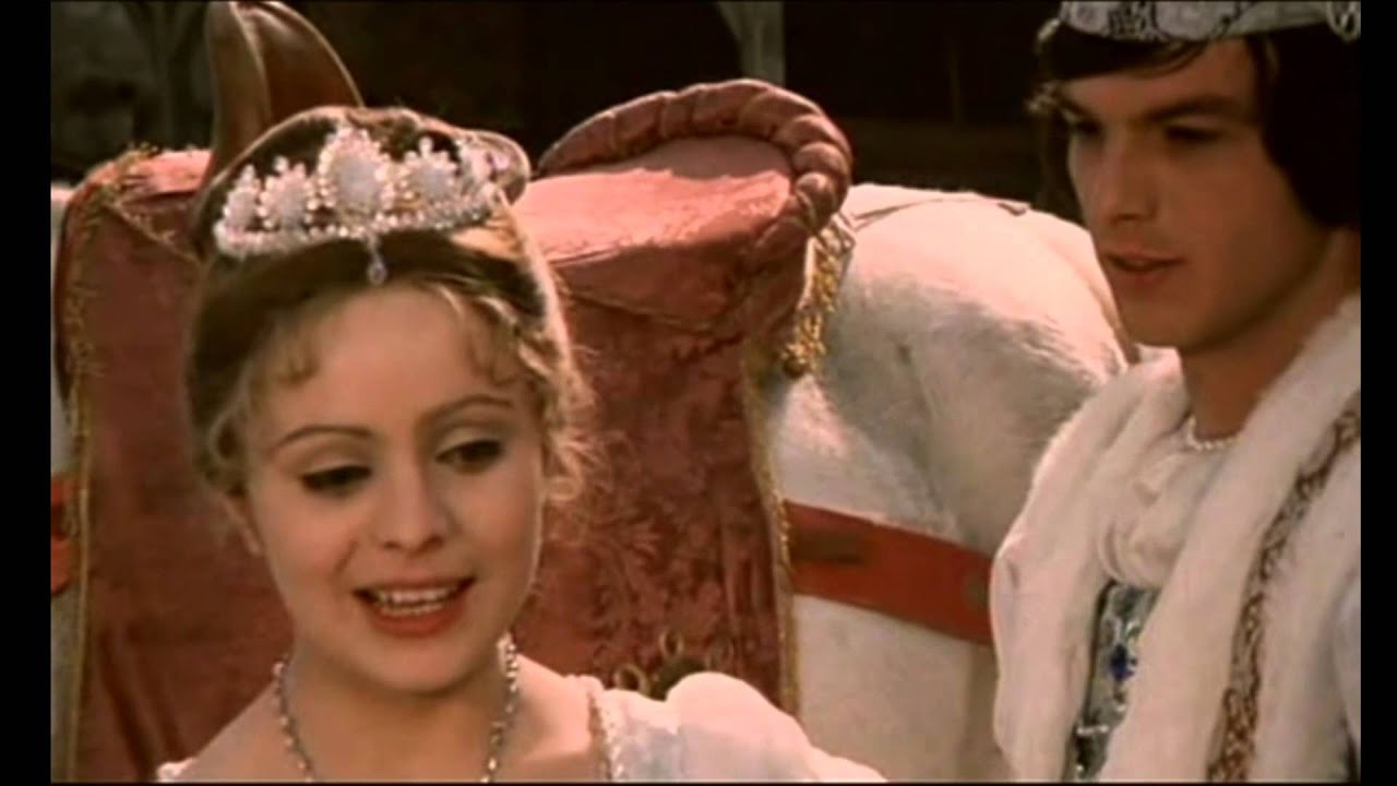 Trois Noisettes pour Cendrillon ENFIN en DVD !