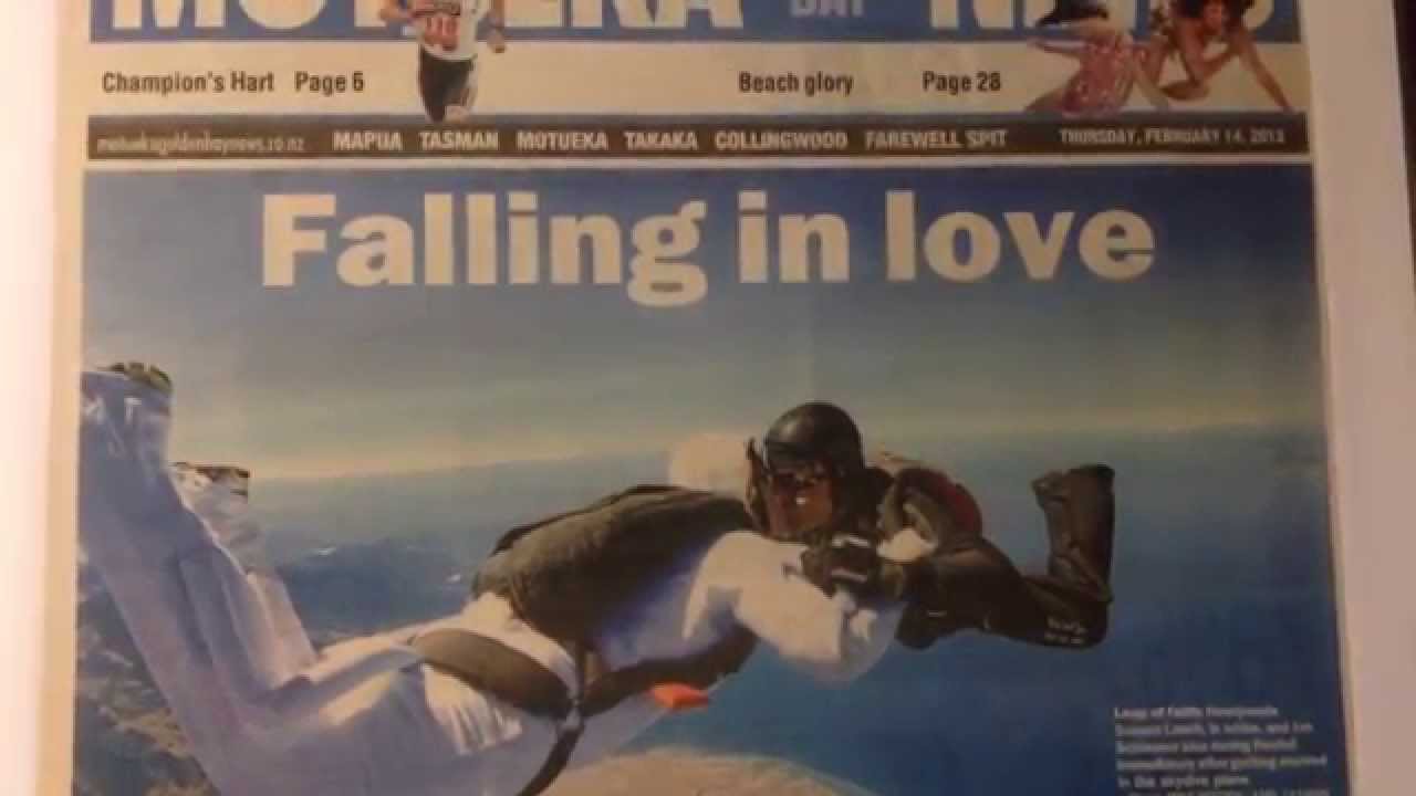 Falling in Love at the Drop Zone Wedding Motueka New Zealand and Abel Tasman Dream Maker Picnic 2013