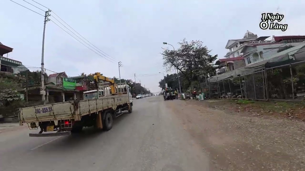 Phần 2 : Thị Trấn Xuân Mai - Kinh Doanh Buôn Bán Sôi Động và Nhiều Tiềm Năng 