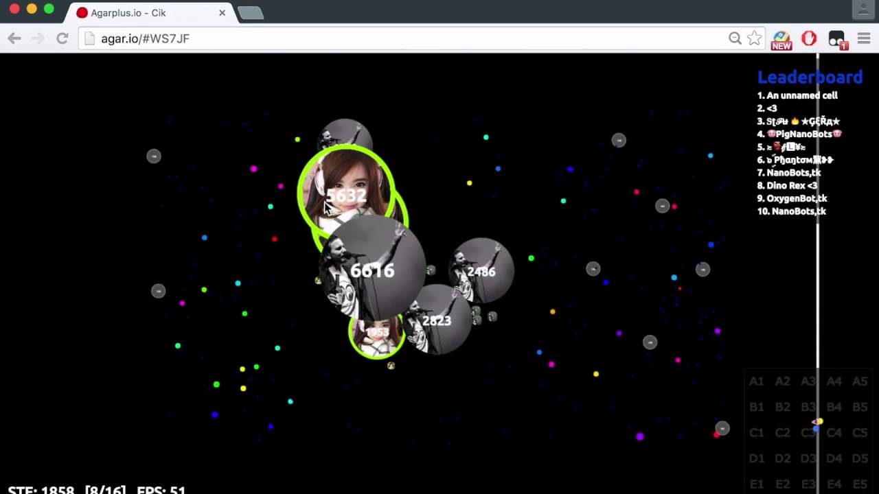 Agar.io split running with Sniikz