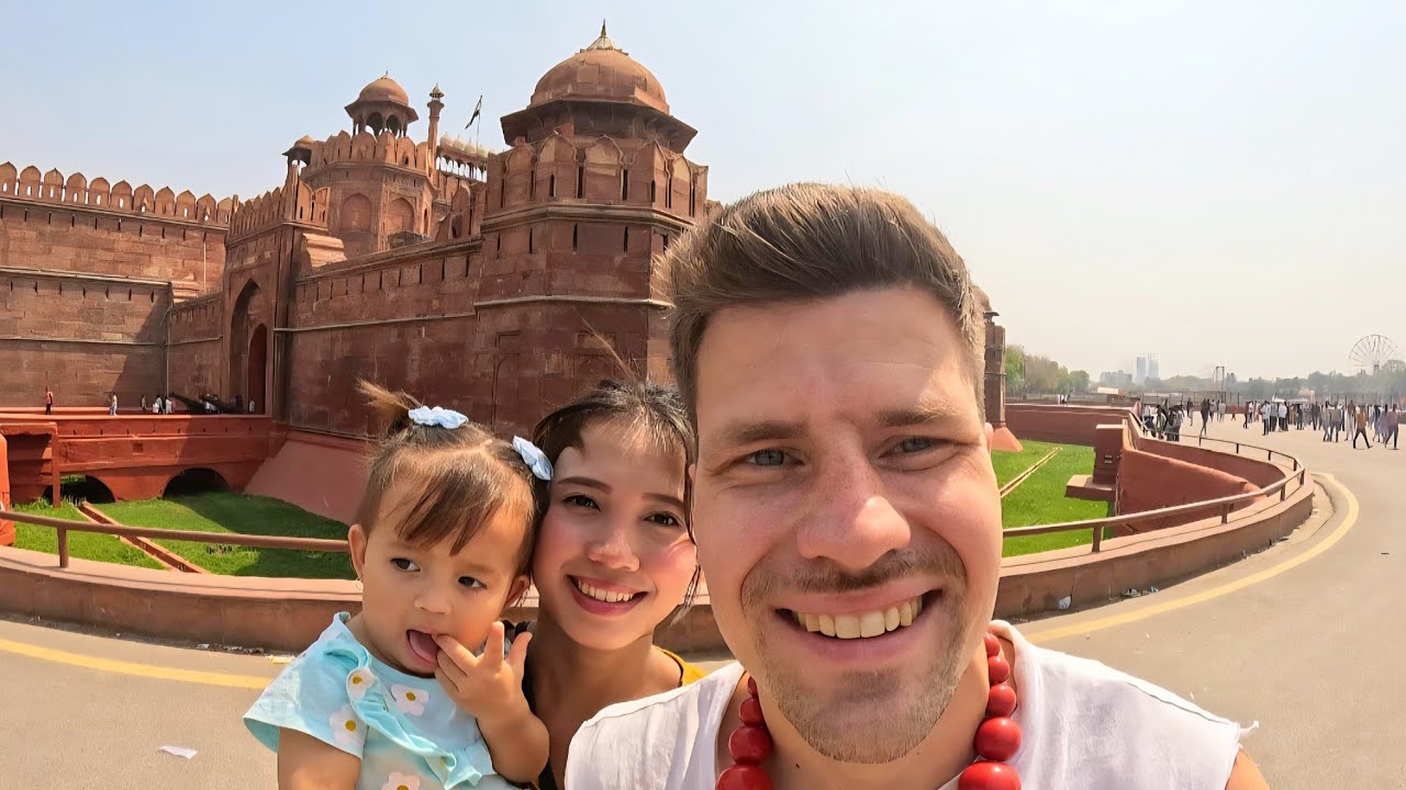 Red Fort Delhi Day With My North-East Family 😍