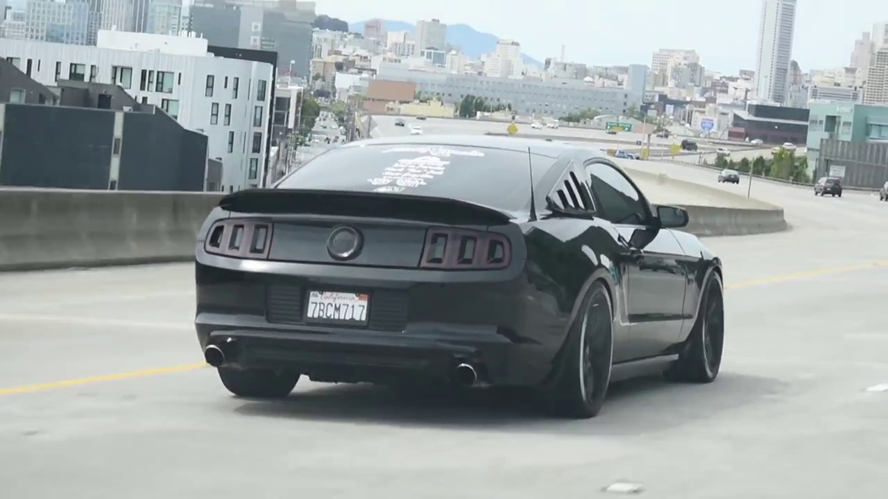 Mustang vs Camaro + cruise