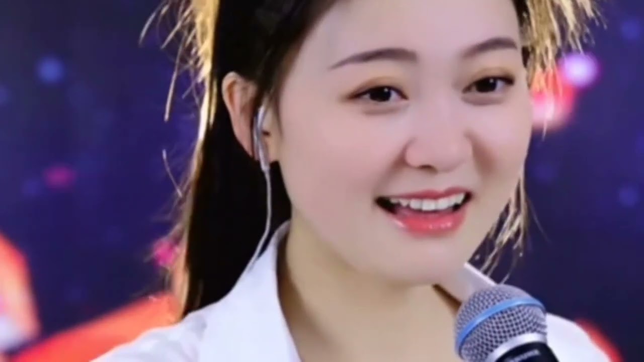 柳欢欢演唱《昨夜星辰》