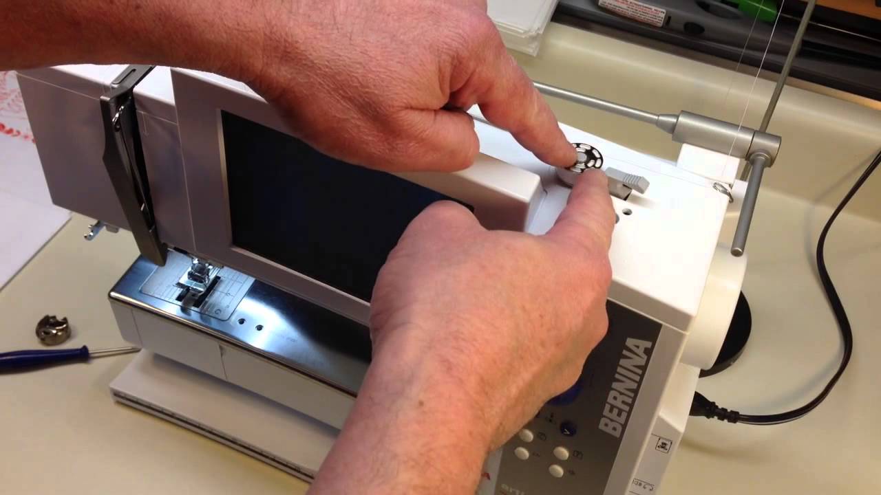 Намотка и натяжение бобины на шпульке Bernina.