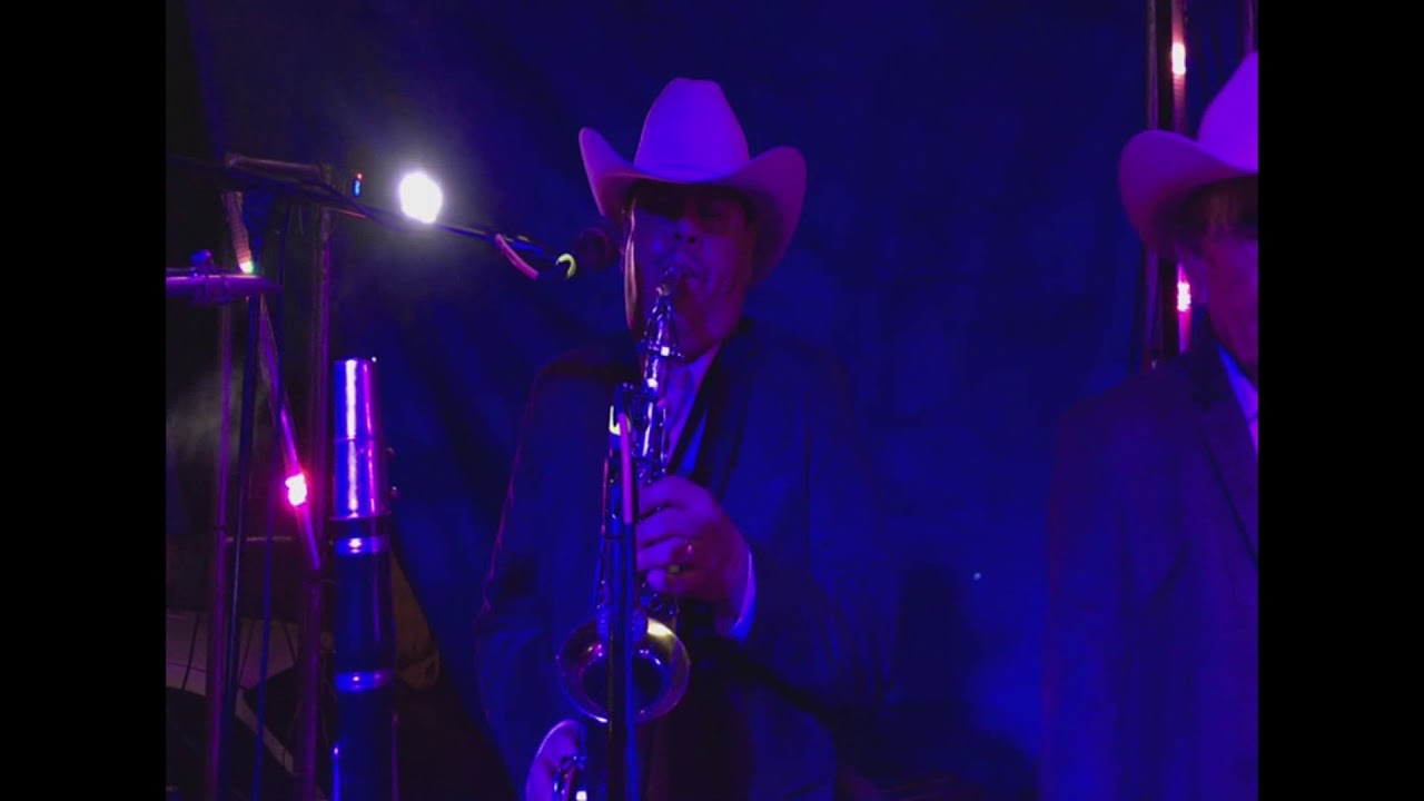 EL Orejón - El Chupacabras HNOS QUINTANA en VIVO