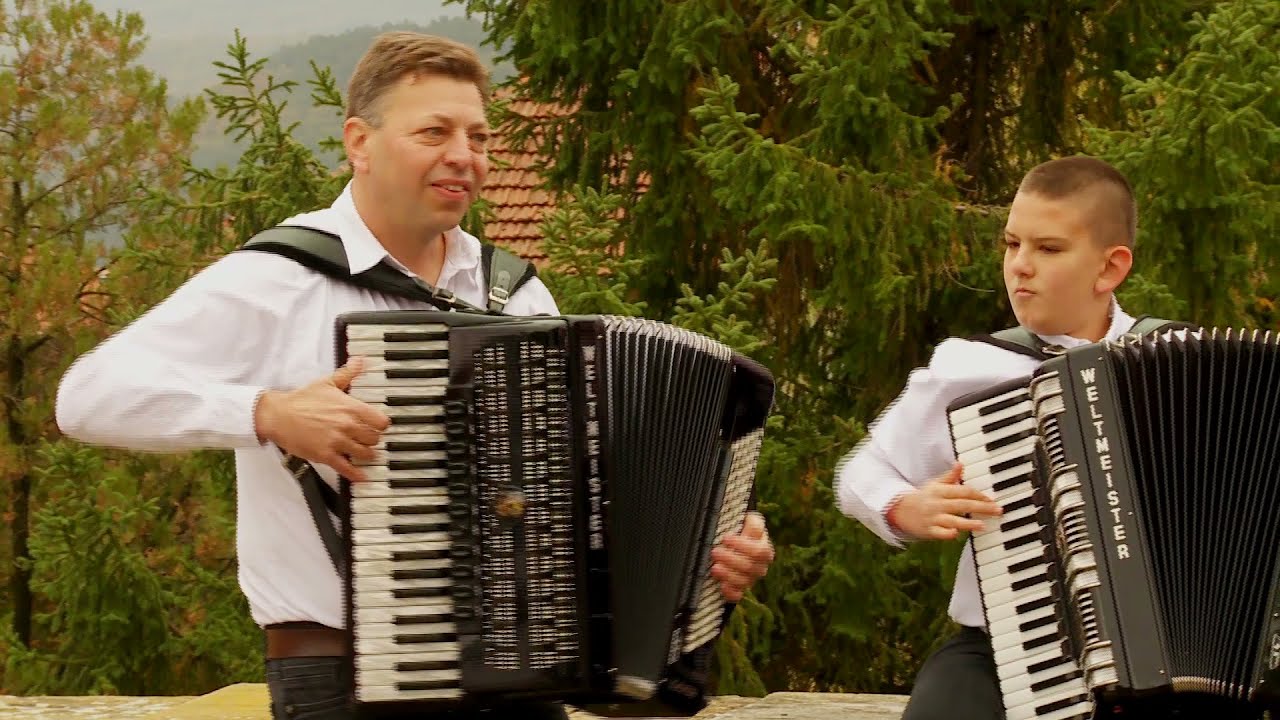 Specialnost akordeon kam NUFI Filip Kutev gr. Kotel r-l Plamen Dimitrov - Praznichno horo