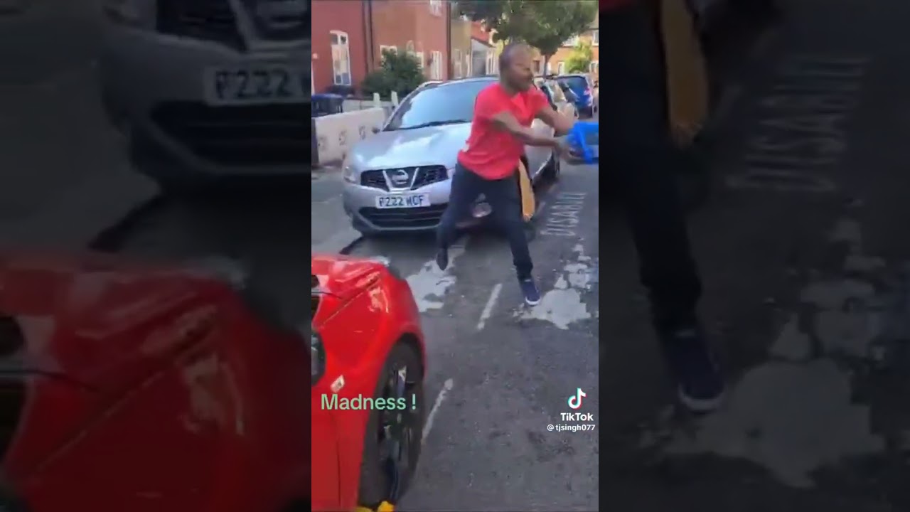 another day in London #london #fight #madness #funny
